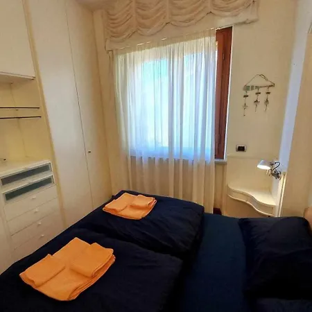 Palma Vista Mare Bludipietraligure Apartamento *