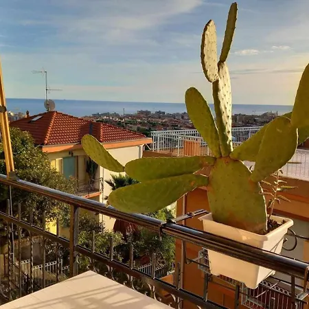 Apartamento Palma Vista Mare Bludipietraligure Pietra Ligure